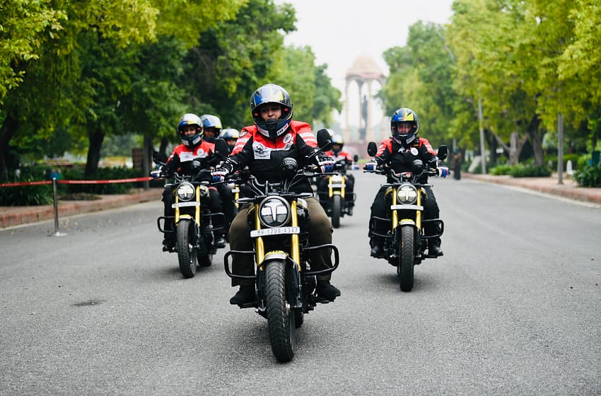 TVS Motor Company partners with Indian Army for the all-women motorcycle rally to commemorate the 24th Kargil Vijay Diwas