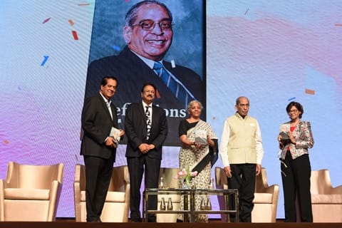  Smt. Nirmala Sitharaman launches ‘Reflections’ authored by Mr. Narayanan Vaghul in Mumbai