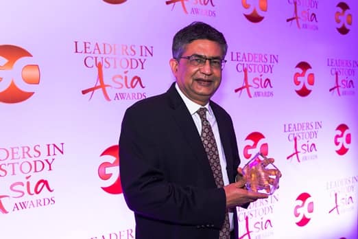  Shri Ashishkumar Chauhan, MD & CEO, NSE honored with Lifetime Achievement award by Global Custodian in Singapore