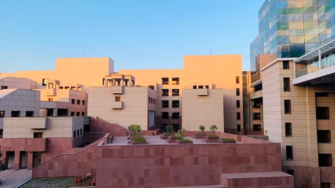  IIM Udaipur Launches EMBA Program Offering Flexibility through Multiple-entry and Stage-wise Completion